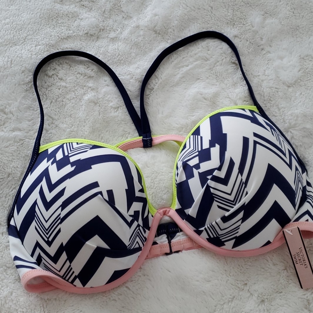 NWT Victoria's Secret Fabulous bikini top, sz 36DD